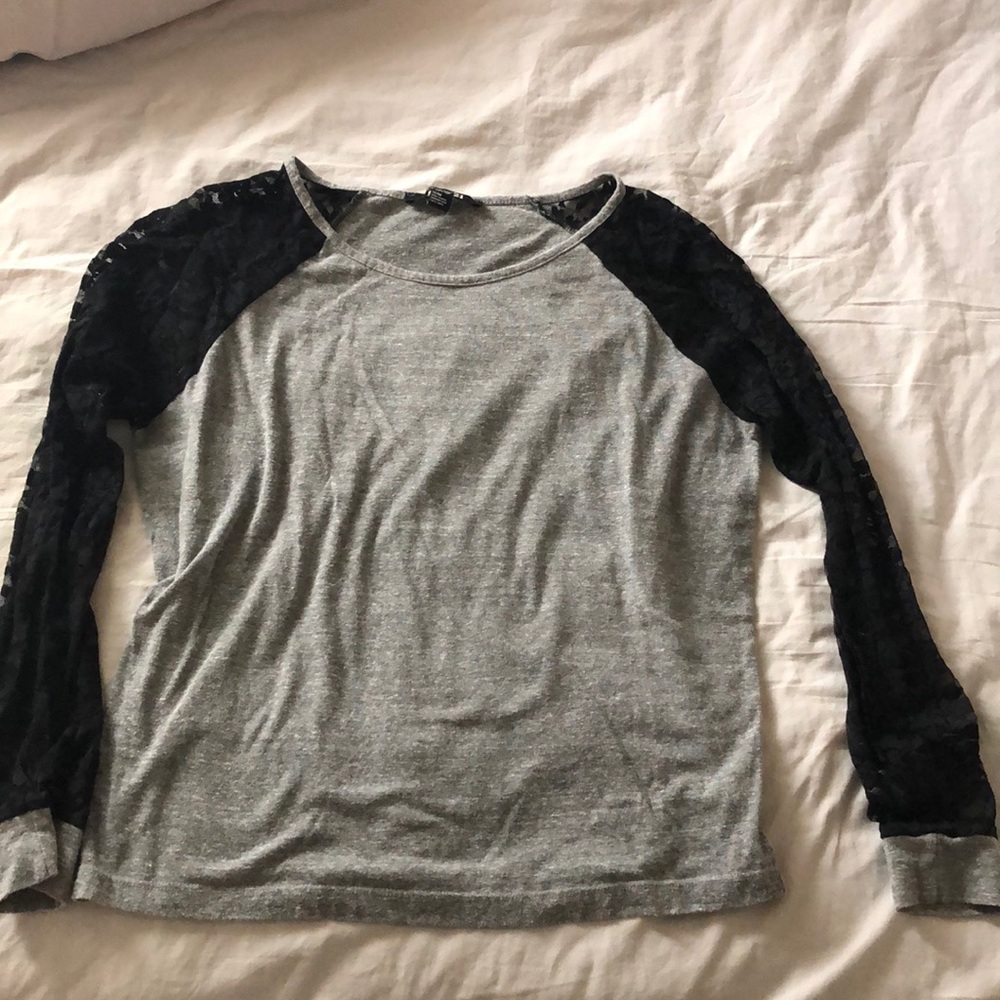 Forever 21 lace long sleeve shirt